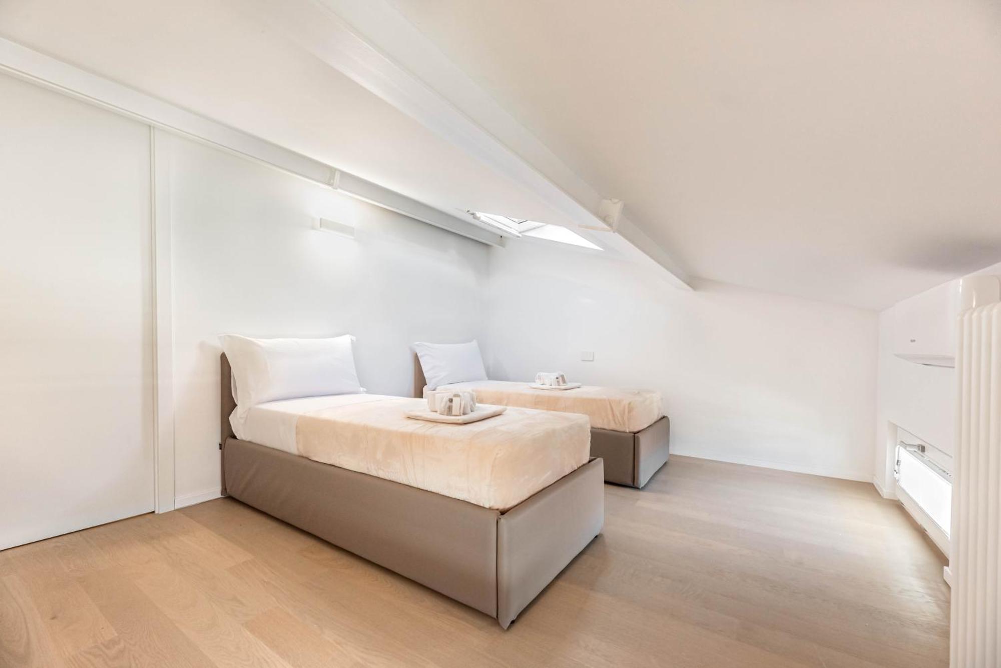 We Home - Romeo&Giulietta Luxury Retreat فيرونا المظهر الخارجي الصورة